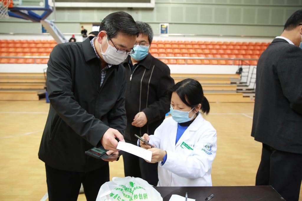 中超赛程吃紧；上海久事赛前主帅复盘；赛场秩序良好；医务组通报恢复